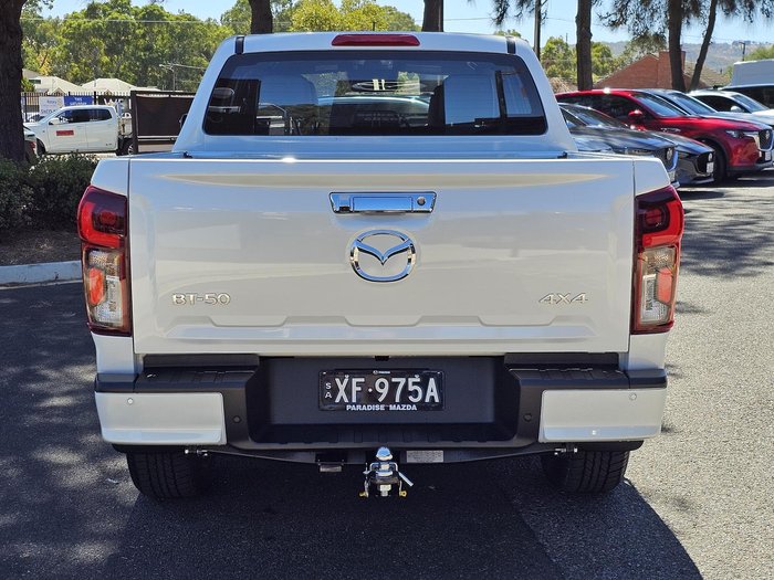 2024 Mazda BT-50 GT