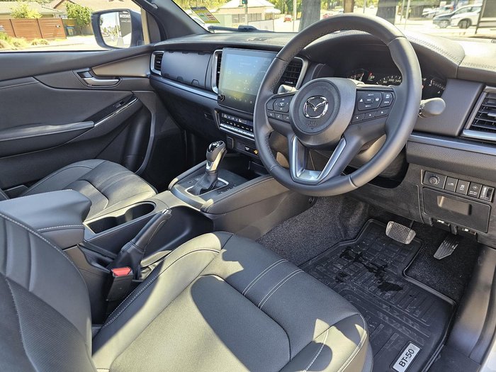 2024 Mazda BT-50 GT