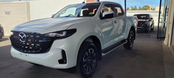 2025 Mazda BT-50 XTR