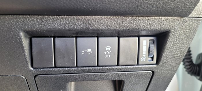 2025 Mazda BT-50 XTR