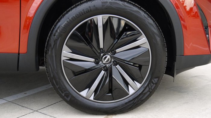 2025 Nissan QASHQAI Ti