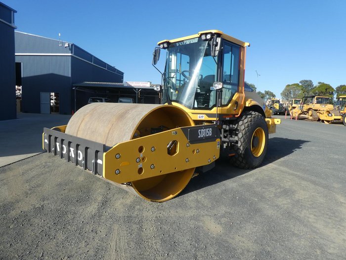 2023 Volvo Sd115b Smooth Drum YELLOW