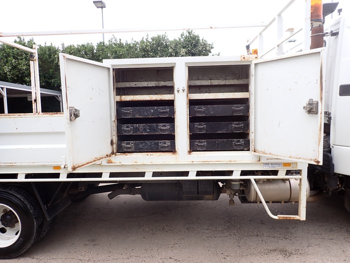 2015 MITSUBISHI FIGHTER 1024