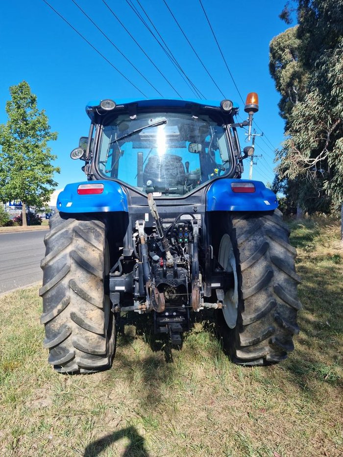 2012 New Holland T6020