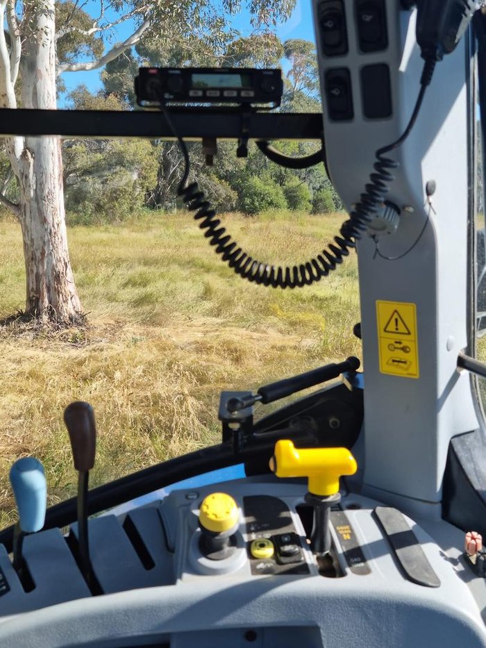 2012 New Holland T6020