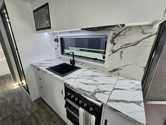 2025 Atlas Caravans Rvo228 228