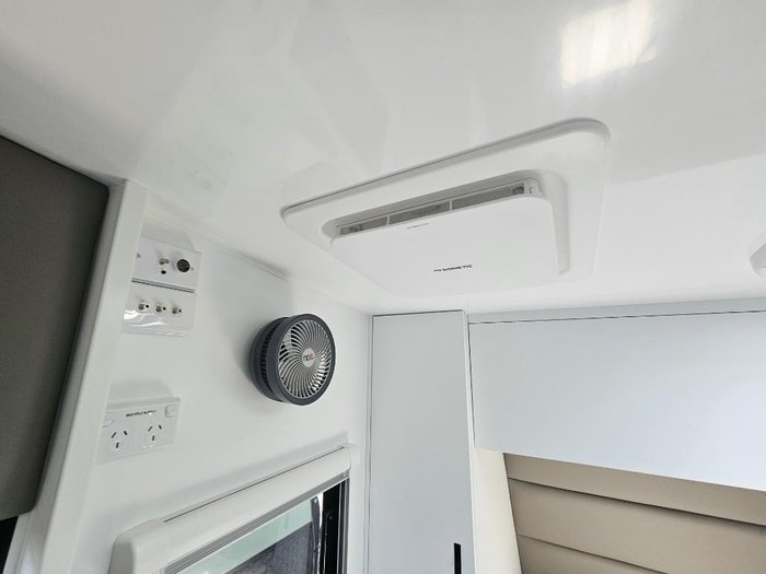 2025 Atlas Caravans Rvo228 228