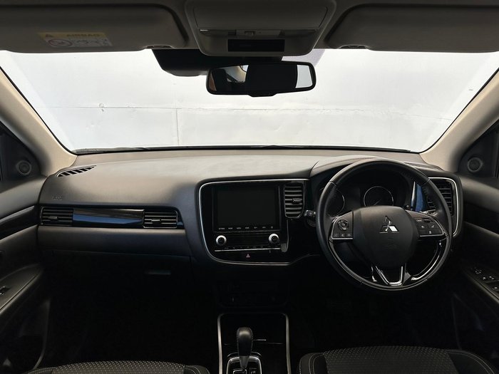 2020 Mitsubishi Outlander ES