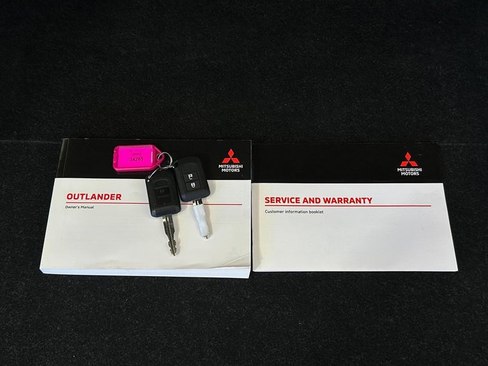 2020 Mitsubishi Outlander ES