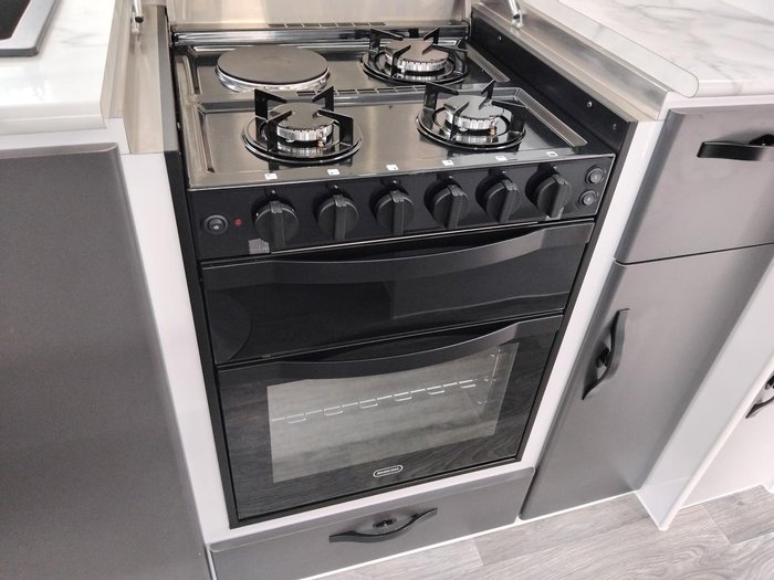 2024 Snowy River Src23 Full Ensuite Club Lounge Final Price Reduction!