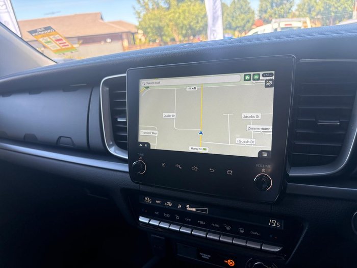 2025 Mazda BT-50 XTR