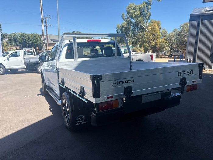 2025 Mazda BT-50 XTR
