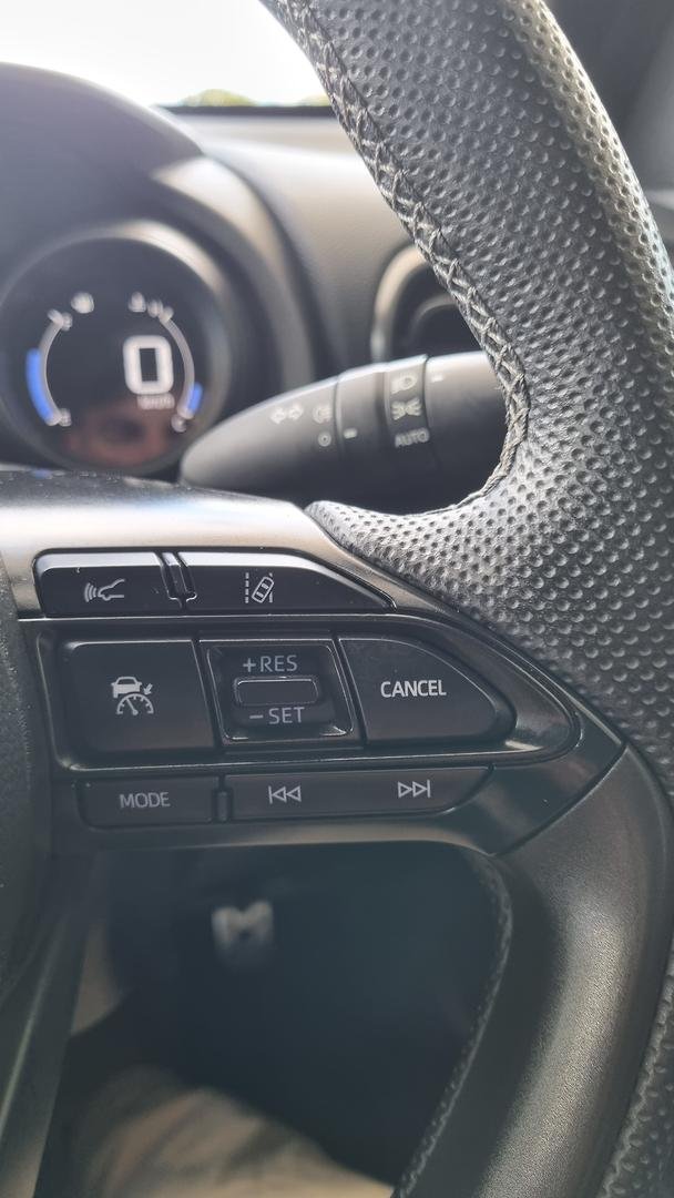 2022 Toyota Yaris Cross GR Sport