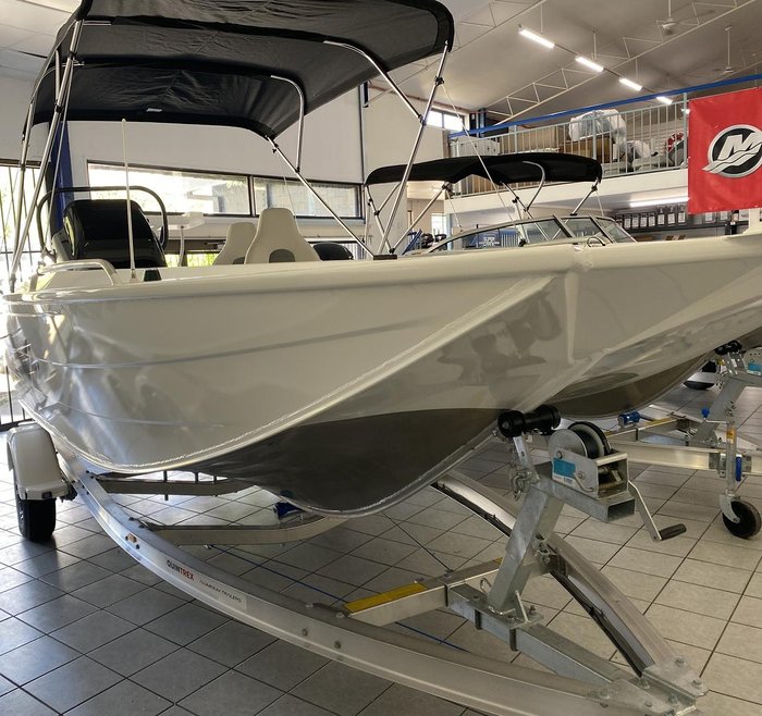 2025 QUINTREX 550 Frontier Pro