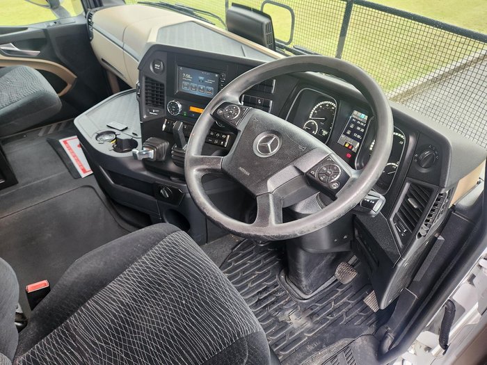 2019 Mercedes-Benz 2663 Actros 2663 White