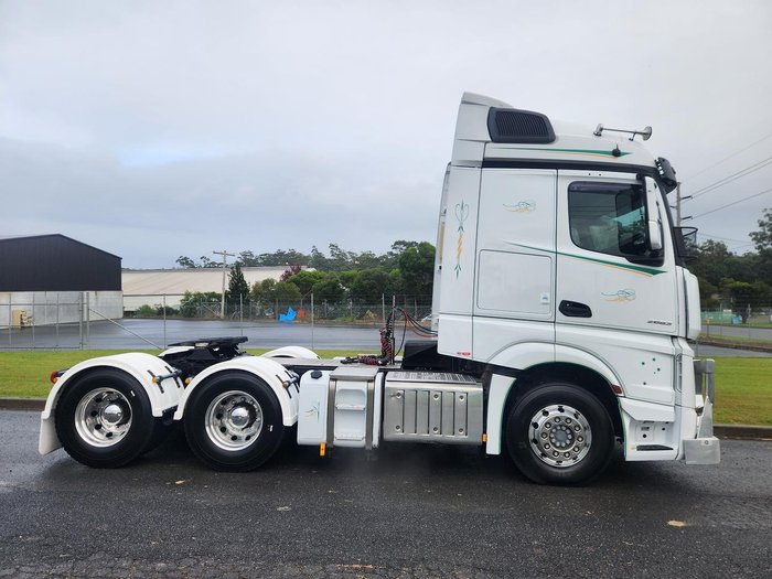 2019 Mercedes-Benz 2663 Actros 2663 White