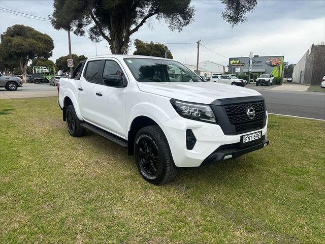 2024 Nissan Navara Black Edition