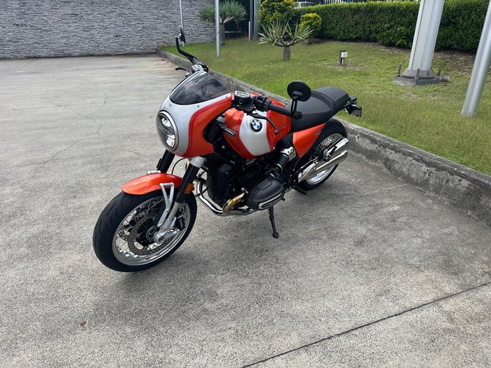 2025 BMW R 12 S R 12 Orange