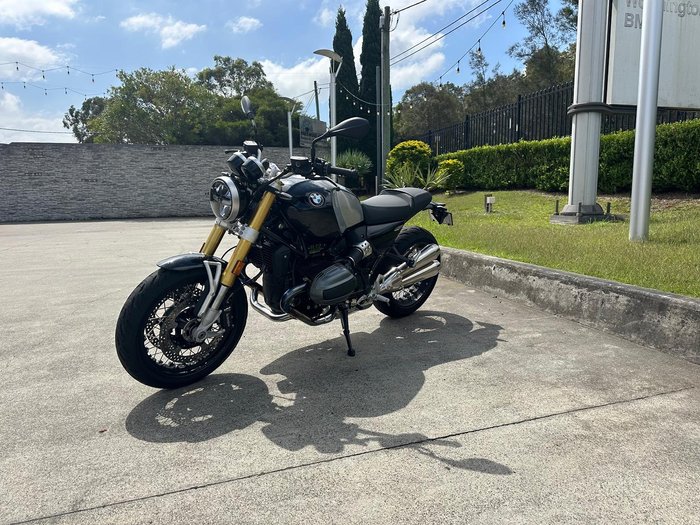 2024 BMW R 12 nineT HL