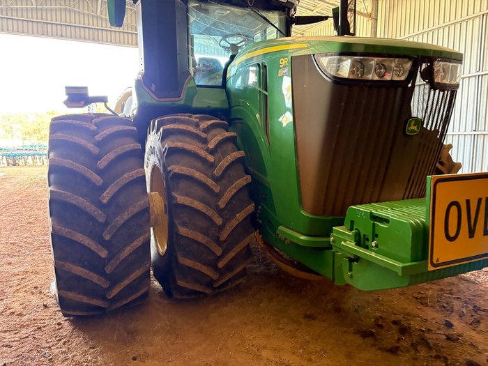 2023 John Deere 9R 540 Green