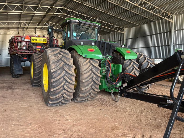 2023 John Deere 9R 540 Green