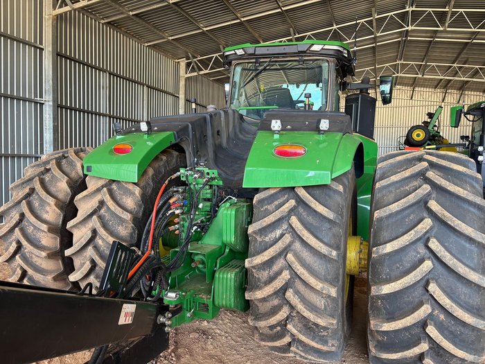 2023 John Deere 9R 540 Green