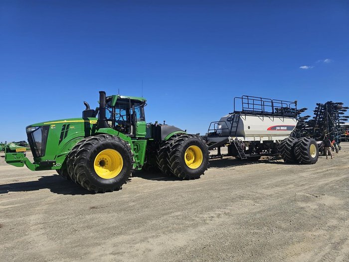 2023 John Deere 9R 540 Green