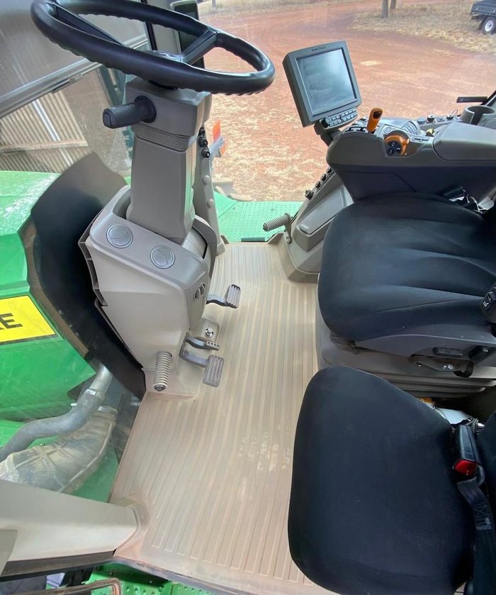 2023 John Deere 9R 540 Green