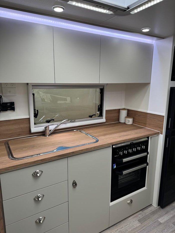 2025 York Paris Touring
