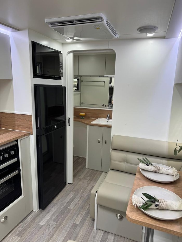 2025 York Paris Touring