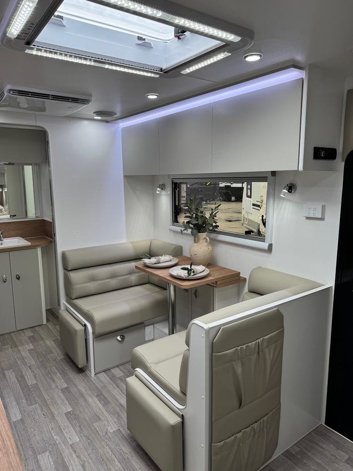 2025 York Paris Touring