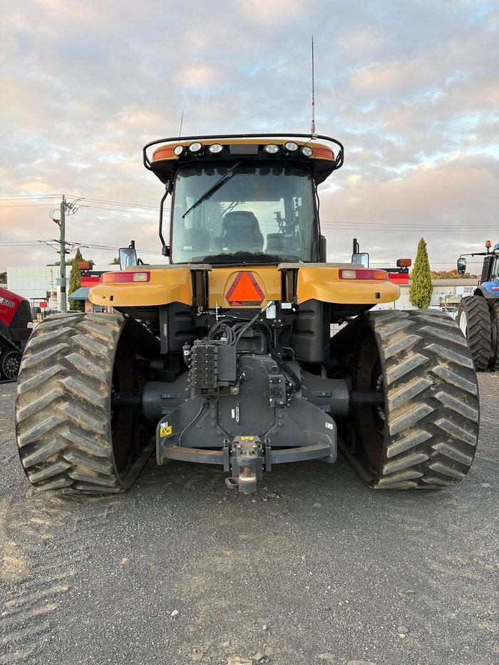 2018 Caterpillar 855E Yellow