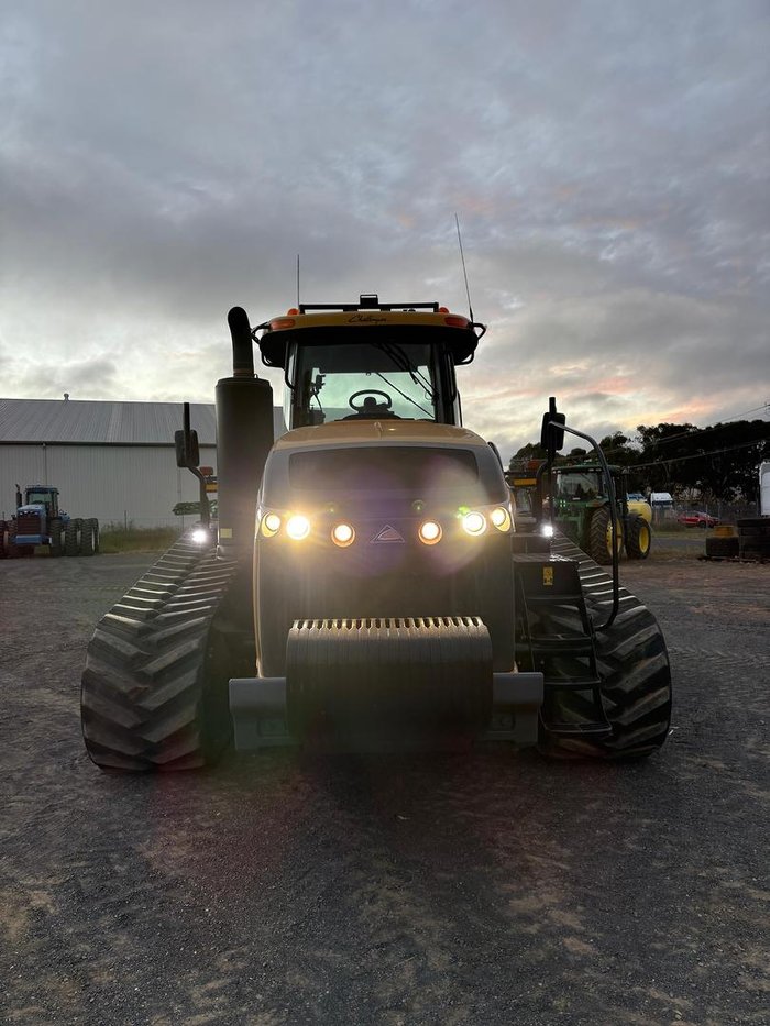 2018 Caterpillar 855E Yellow