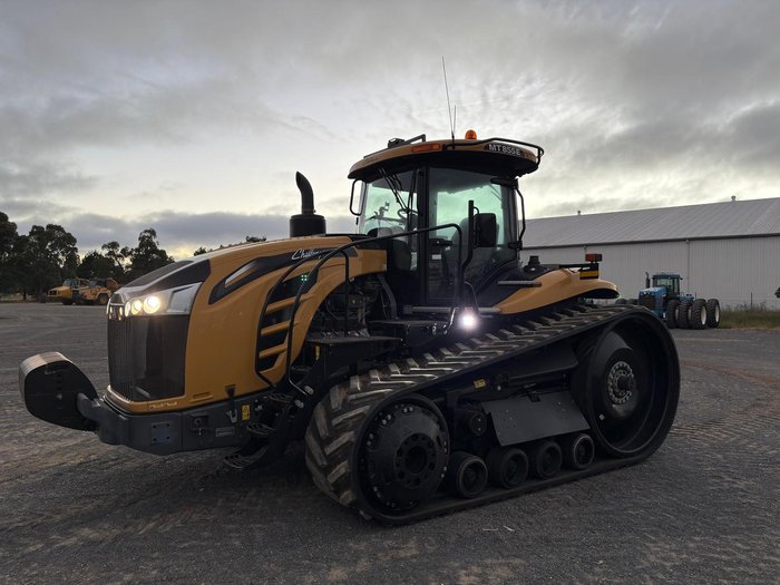 2018 Caterpillar 855E