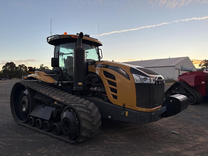 2018 Caterpillar 855E Yellow