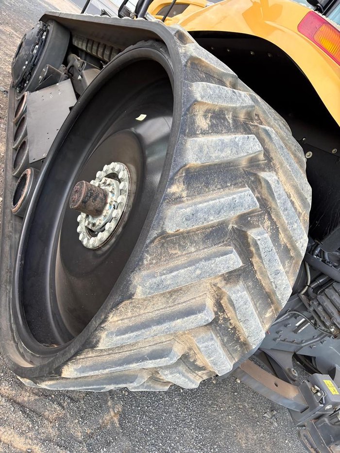 2018 Caterpillar 855E Yellow