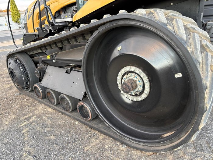 2018 Caterpillar 855E Yellow