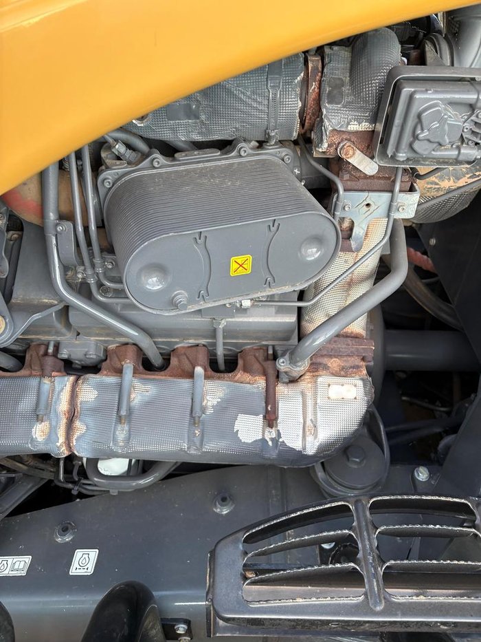 2018 Caterpillar 855E Yellow