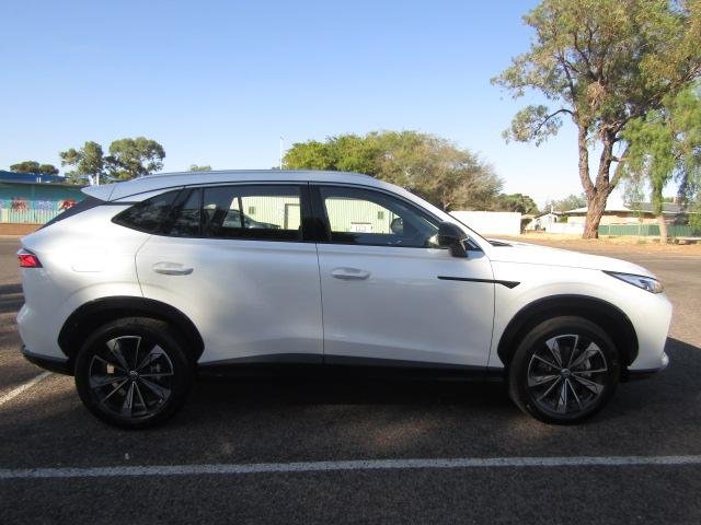 2024 MG HS Excite