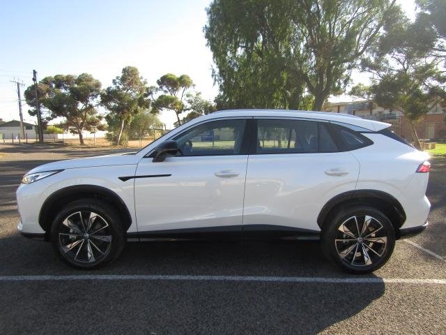 2024 MG HS Excite