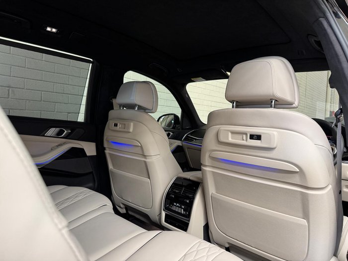 2019 BMW X7 xDrive30d G07 4X4 Constant Black