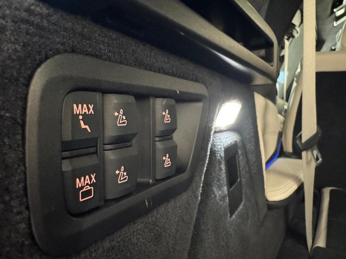 2019 BMW X7 xDrive30d G07 4X4 Constant Black