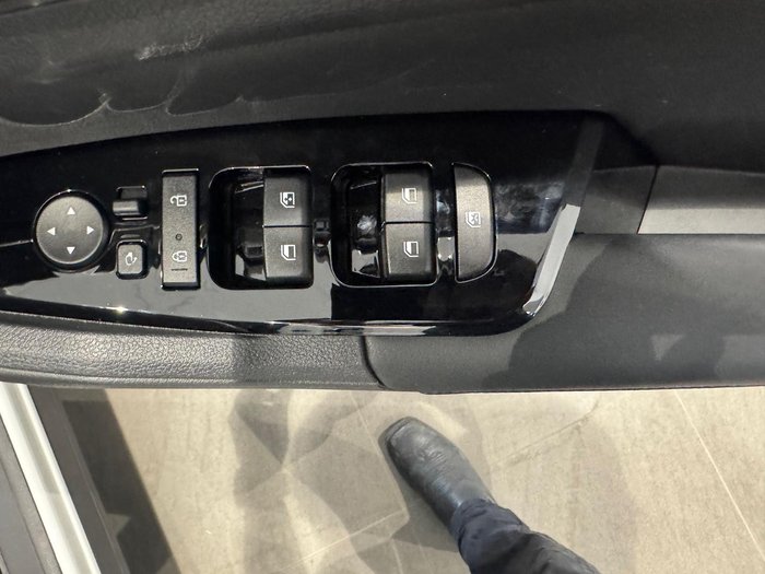 2025 Kia Sportage HEV SX