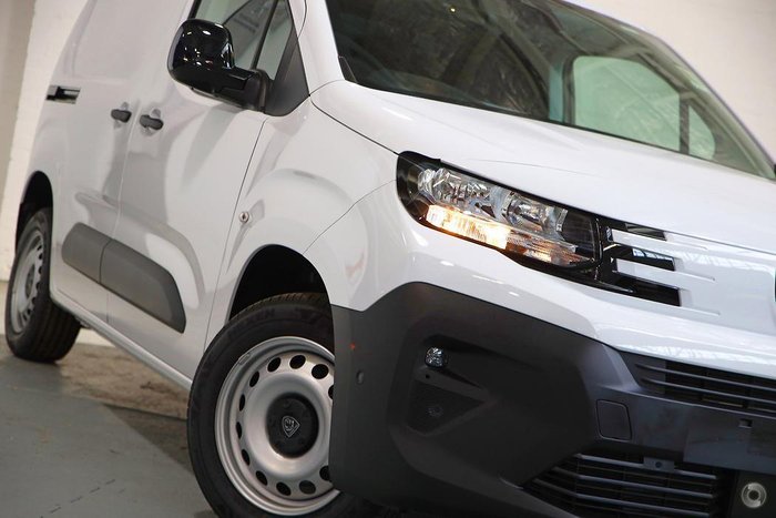 2025 Peugeot Partner Pro