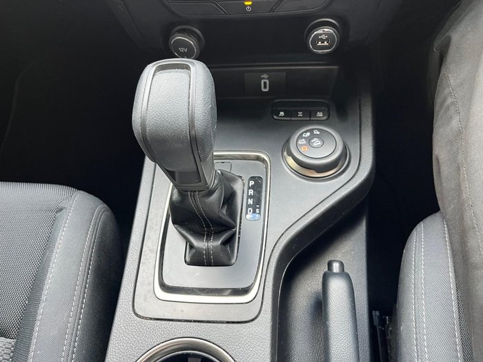 2022 Ford Everest Ambiente