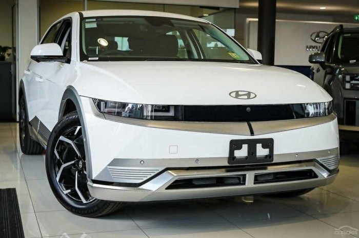 2025 Hyundai IONIQ 5 2WD