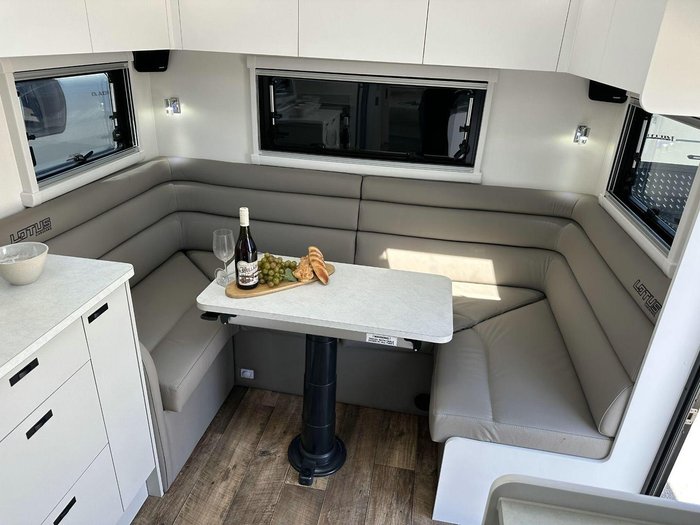 2025 Lotus Caravans Sprint Sp22cl 22'