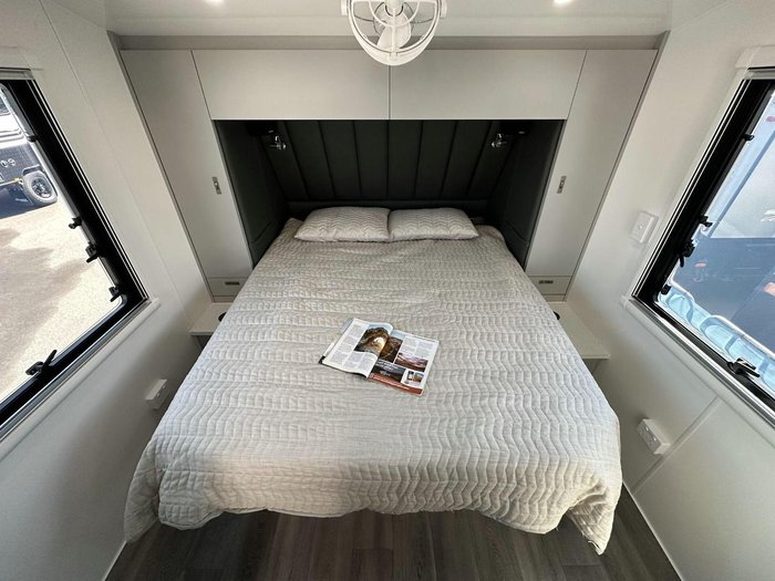 2025 Lotus Caravans Trooper Tr219cl 21'9