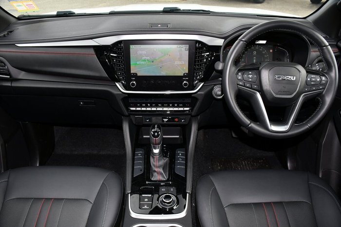 2024 Isuzu MU-X X-TERRAIN