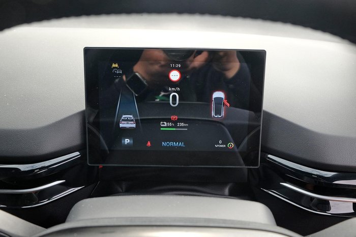 2024 MG MG4 Essence 64 150kW